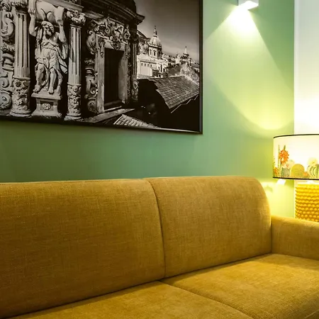 Royal House Apartment *
